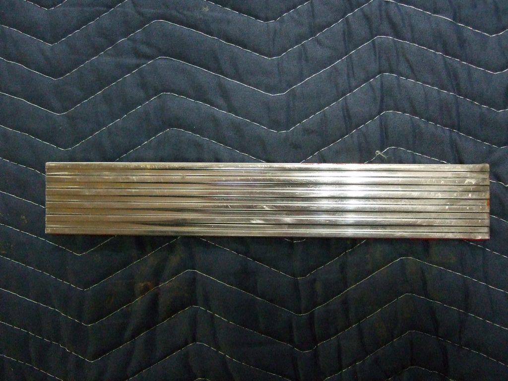 Bennett 2000 Series Lower Side Trim