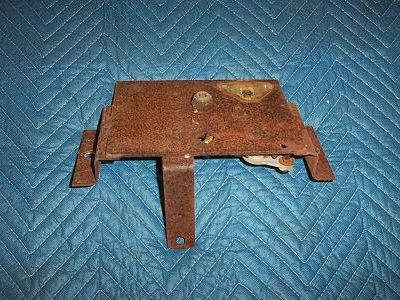 G&B 96 Nozzle Rest Mount