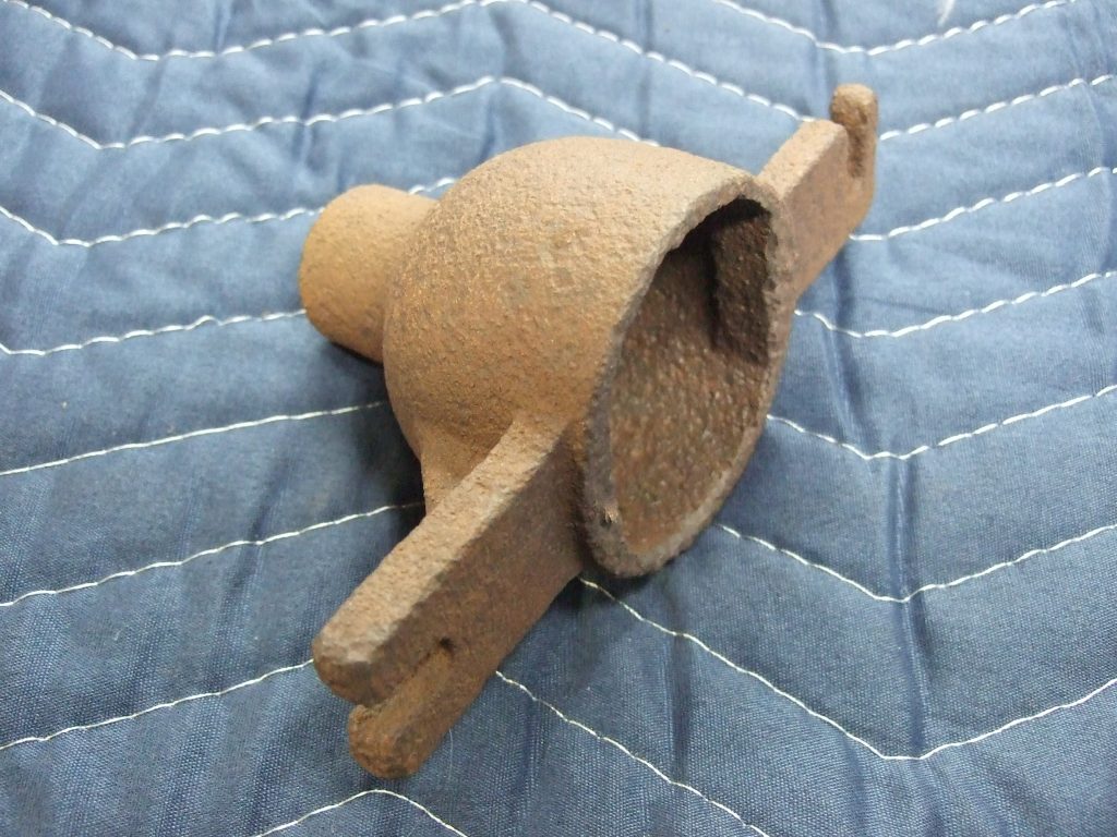 W70 Light Socket to Globe
