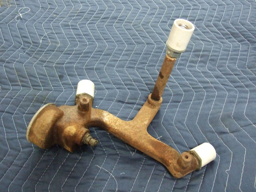 Erie 71 Light Manifold
