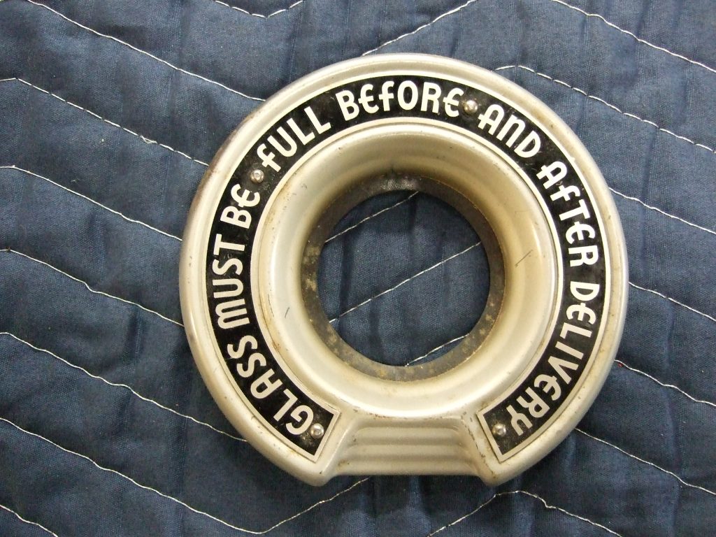 Bennett 600 700 Series Sight Glass Bezel New Old Stock