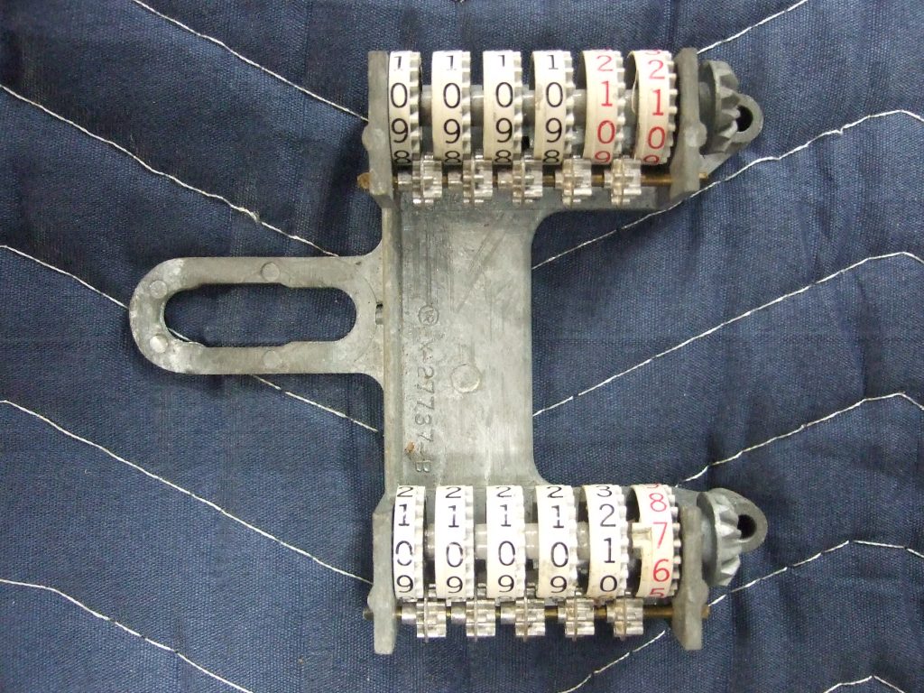 Side Totalizer New Old Stock